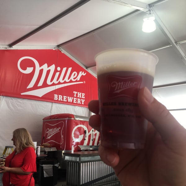 Foto diambil di Miller Brewing Company oleh Dan M. pada 7/6/2019