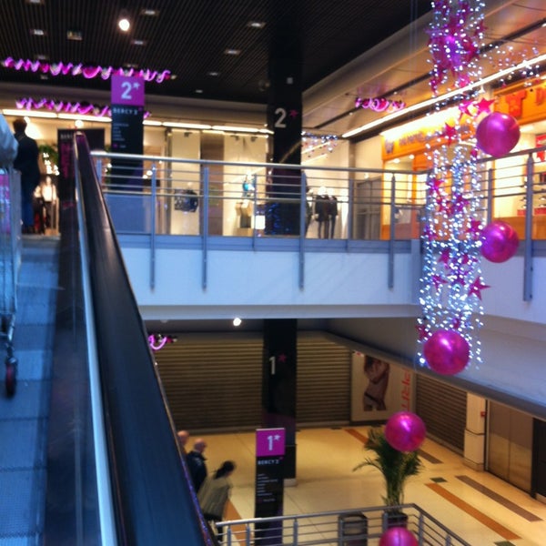 Bercy 2 Shopping Mall in CharentonlePont