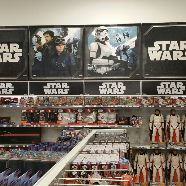 Photos at Toys"R"Us Willowbrook Langley, BC