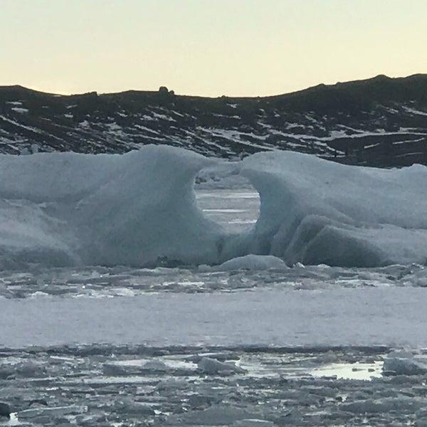 Jasper-maligne canyon. Коламбия portage glacier. Коламбия portage glacier. Дрейфующие льды хоккайдо. Ice walk.