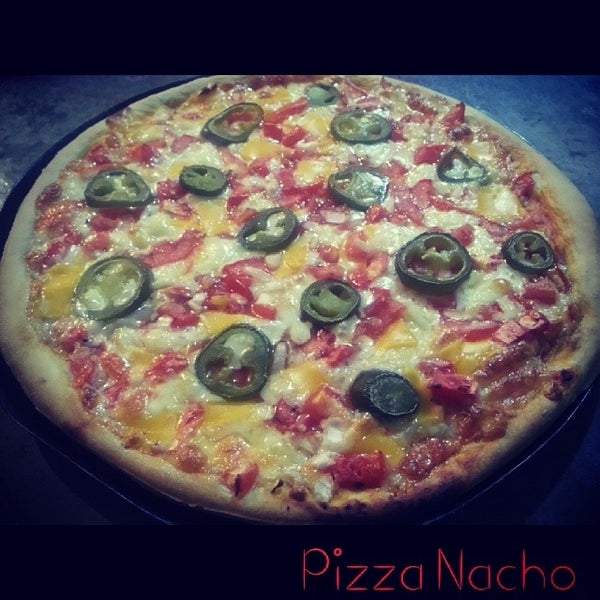 Das Foto wurde bei Armando&#39;s Pizzas y Más von Armando G. am 3/21/2014 aufgenommen
