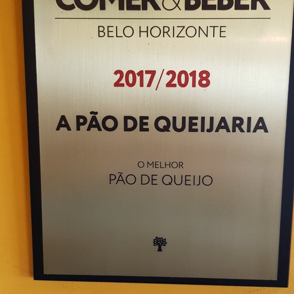 Foto diambil di A Pão de Queijaria oleh Max S. pada 6/29/2018