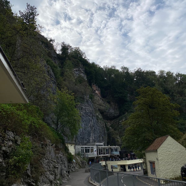 Photo taken at Cheddar Gorge &amp; Caves by Phil R. on 9/20/2022