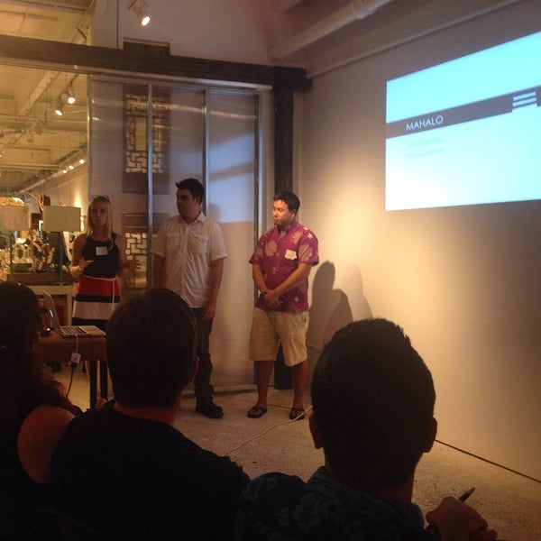 Photos at The Box Jelly (Now Closed) Ala Moana Kakaako 1 tip