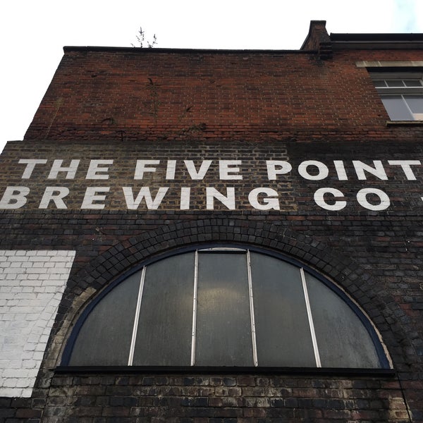 11/23/2016 tarihinde Doreen Joyziyaretçi tarafından The Five Points Brewing Company'de çekilen fotoğraf