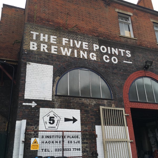 Foto tirada no(a) The Five Points Brewing Company por Doreen Joy em 9/21/2016