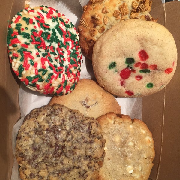 If the scent of the shop alone doesn't entice you to buy, take one look at the gorgeous, fluffy cookies sitting on the counter. We got a half dozen, go for s'mores and of course fun holiday flavors