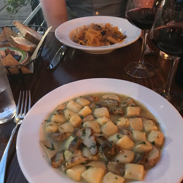 Good homemade pasta, good service, cute spot and wonderful place to spend a casual summer evening. Started with octopus and got the pillowy light gnocchi special with mushroom aka all my buzz words