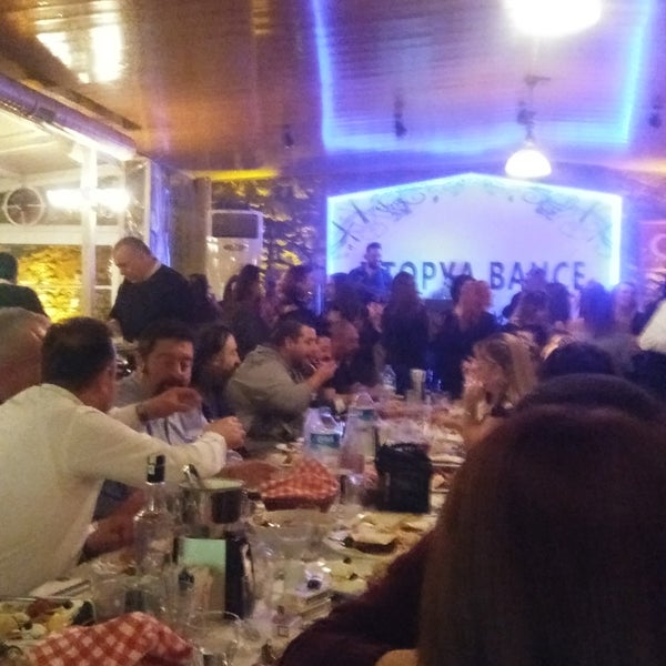 Utopya Bahce Restaurant Kina Ve Bekarliga Veda Mekan Izmir