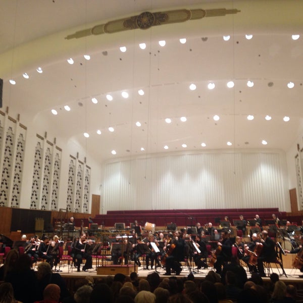 Foto diambil di Liverpool Philharmonic Hall oleh Phil L. pada 3/11/2016