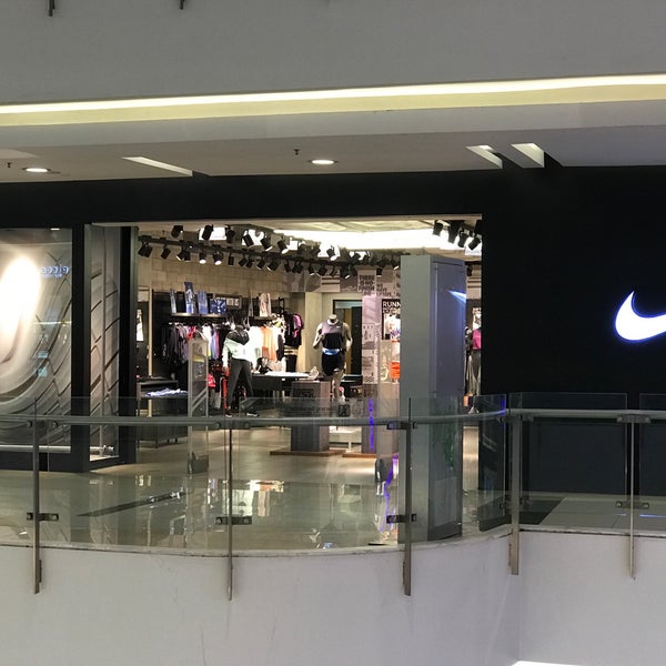 nike store central park