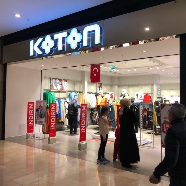 Koton - Tienda de ropa en İstanbul