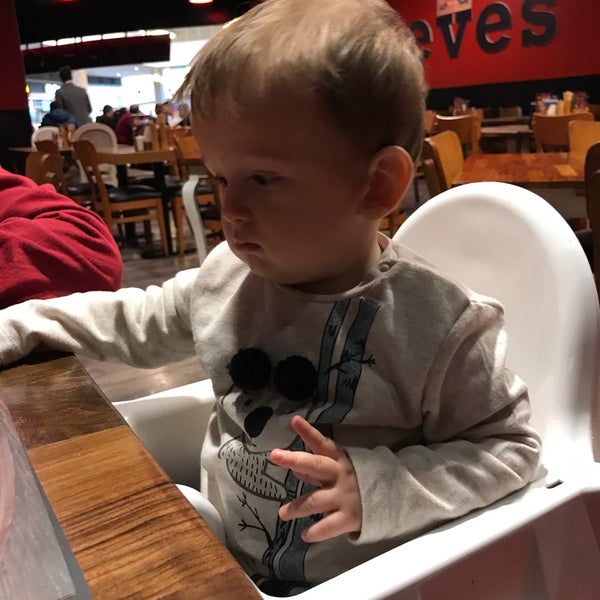 Photo taken at Beeves Burger by Neslihan D. on 1/4/2019