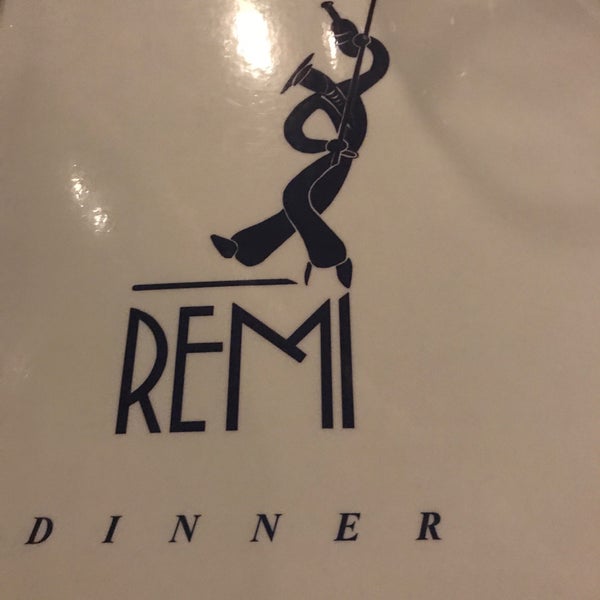 Foto tomada en Remi Restaurant  por Abdulrahman el 10/3/2018