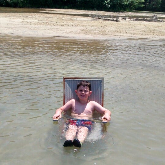 Blue Hole Lake in Williamstown