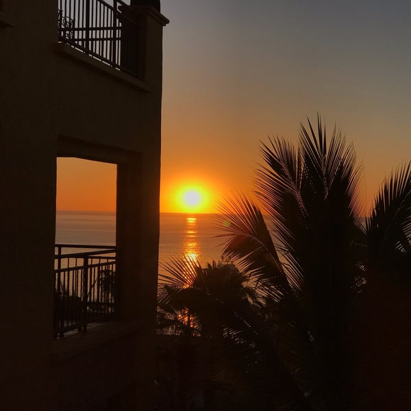Снимок сделан в Hacienda Beach Club &amp; Residences пользователем Porfirio L. 4/1/2019