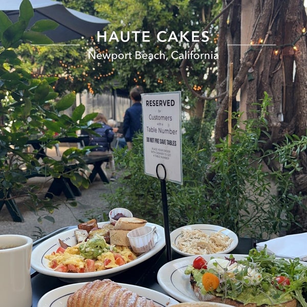 Haute Cakes Caffe 59 tips from 1556 visitors