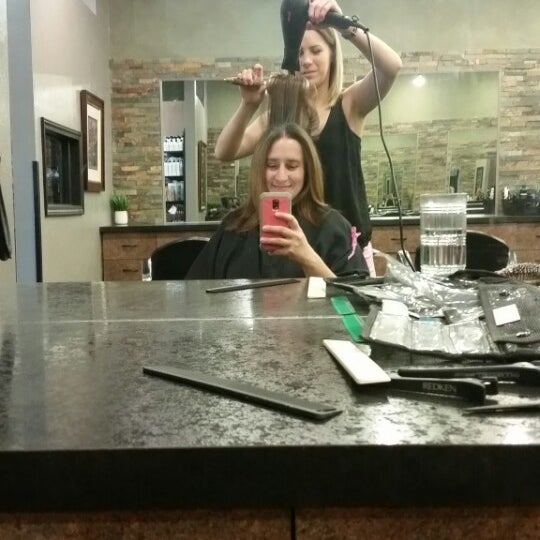 Edwin Paul Salon Hair Salon in Grosse Pointe Woods