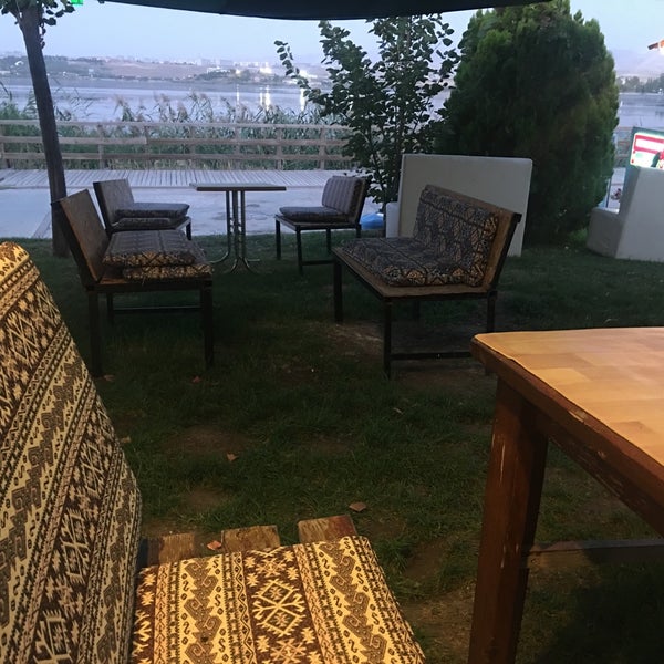 9/21/2017 tarihinde Aysu Ö.ziyaretçi tarafından Kervansaray Cafe'de çekilen fotoğraf