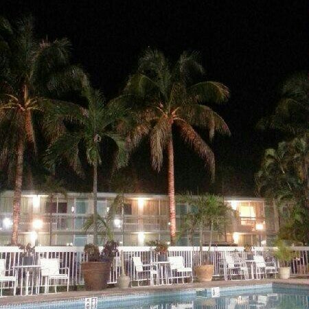 Das Foto wurde bei Floridian Hotel von Aleksandr M. am 3/9/2013 aufgenommen