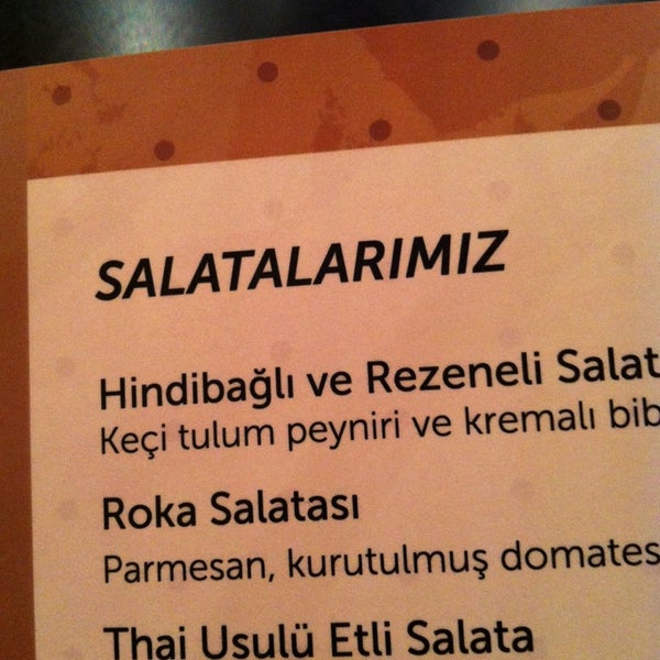 Foto diambil di Suadiye Cafe oleh Ayşegül Ü. pada 10/5/2013