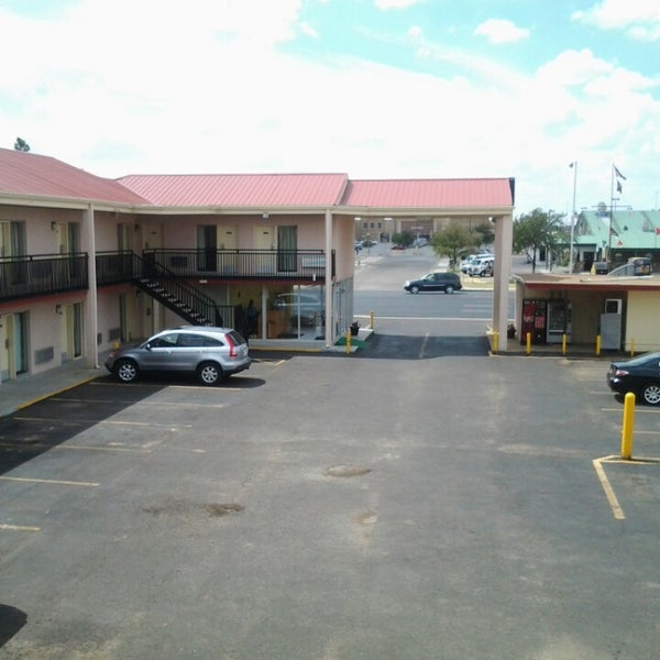 Super 8 Motel Civic Center North Lubbock Downtown Lubbock - 