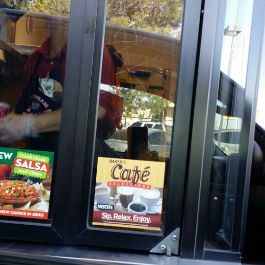 Baker's Drive Thru Victorville, CA