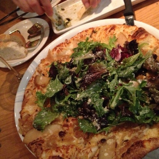 California Pizza Kitchen Easton Closed Dandk Organizer