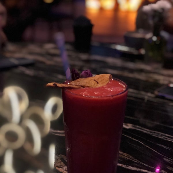 Photo taken at Epopee Lounge Bar by iamParviz on 8/18/2021