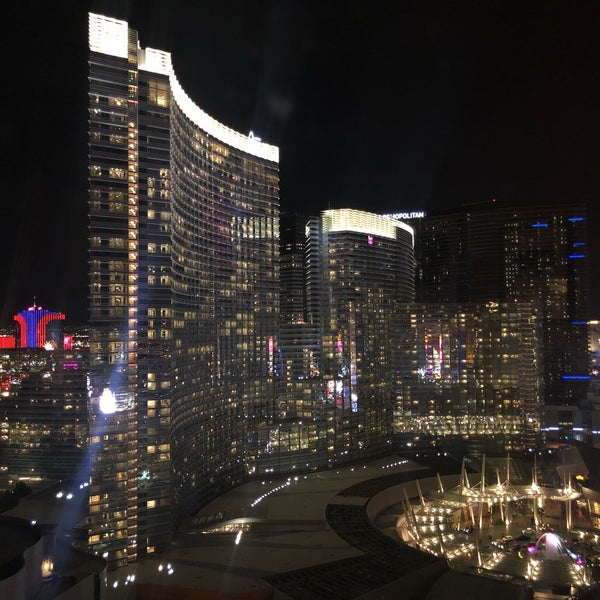 Foto diambil di NoMad Las Vegas oleh Briana L. pada 12/23/2018