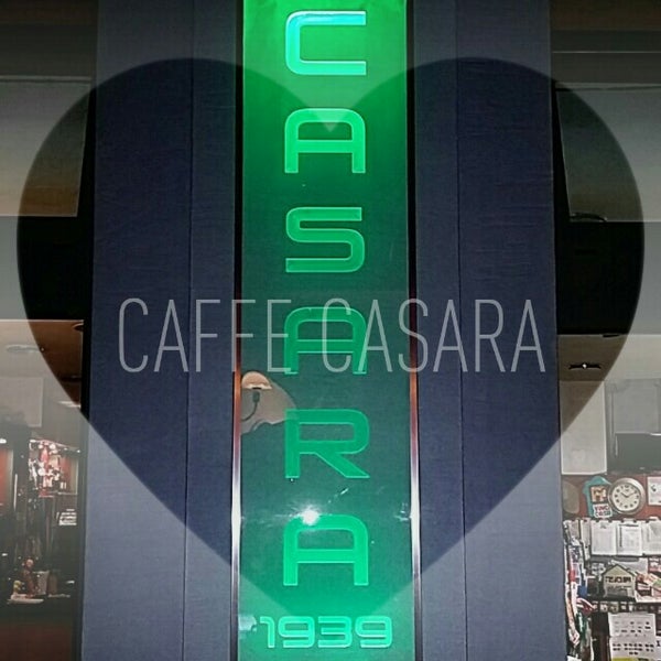 Foto scattata a Caffe Casara da Guido B. il 9/12/2014