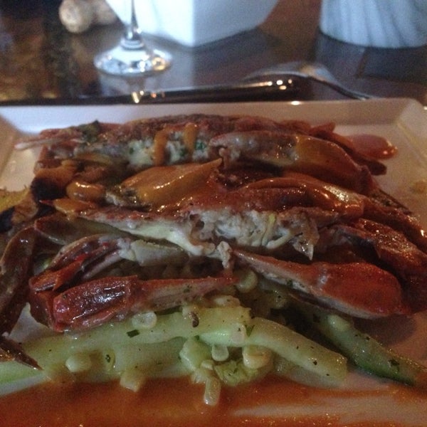 7/19/2014 tarihinde Craig Kziyaretçi tarafından Patina Restaurant &amp; Bar'de çekilen fotoğraf