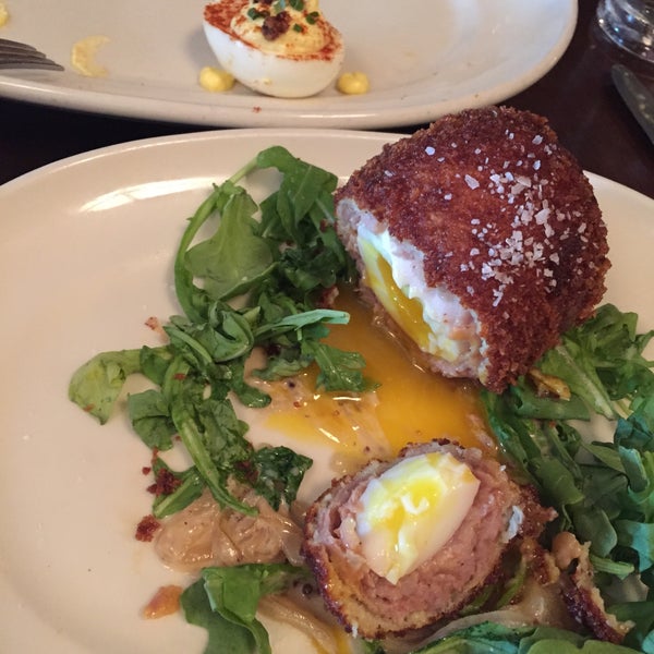 7/21/2015에 Jonathan P.님이 Rumpus Room - A Bartolotta Gastropub에서 찍은 사진