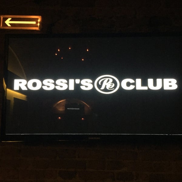 Foto scattata a Rossi&#39;s Club da Oksana🍒🍀 F. il 11/30/2016