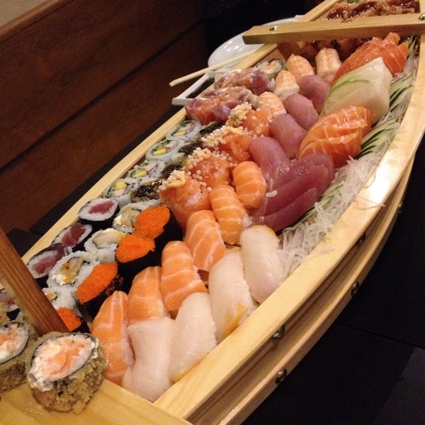 1/4/2015에 Oleg R.님이 AkyRio Sushi에서 찍은 사진