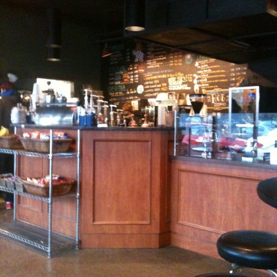 12/4/2012 tarihinde Monfredaziyaretçi tarafından Mo&#39;Joe Coffee House'de çekilen fotoğraf