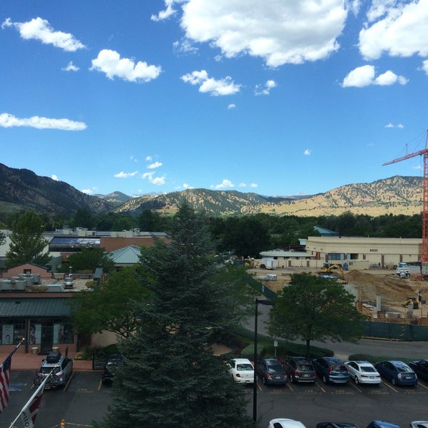 Foto tirada no(a) Boulder Marriott por Luke F. em 7/23/2016