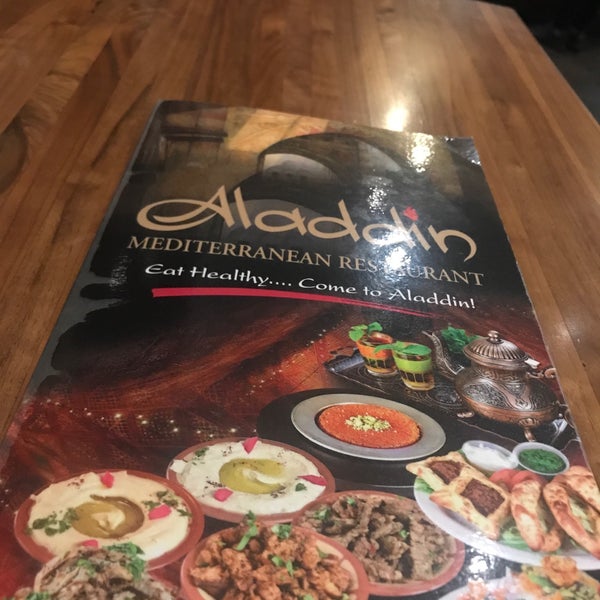 Das Foto wurde bei Aladdin Mediterranean Restaurant von Faris✨ am 8/25/2019 aufgenommen
