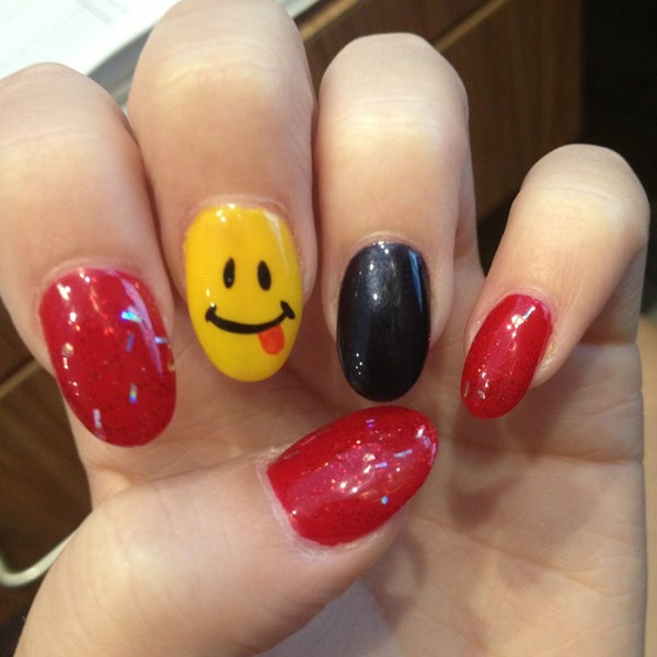 Charlie's Nails 9375 Chesapeake St Ste 115