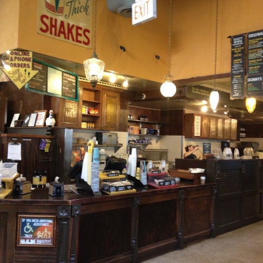 Mustvisit Sandwich Places in Chicago