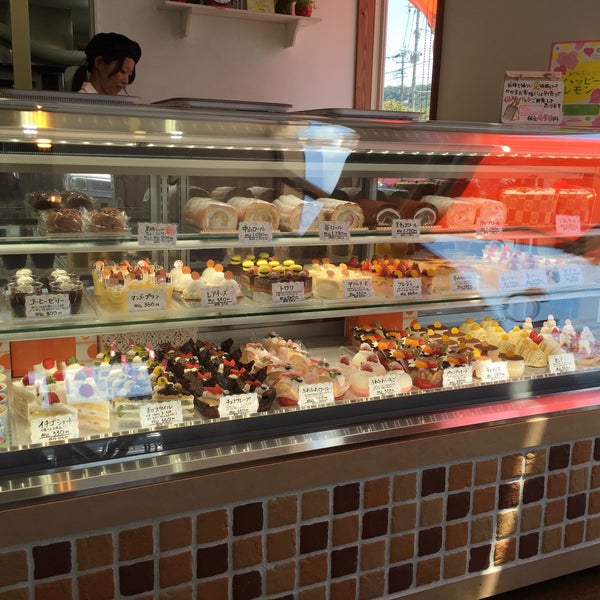 Photos At パティスリーアナナス Dessert Shop In 鹿児島市