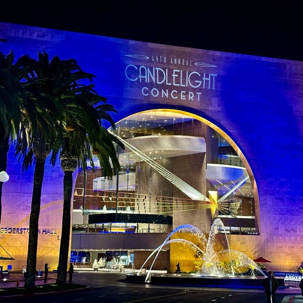 Photo taken at Segerstrom Center for the Arts by Kalil D. on 12/1/2023