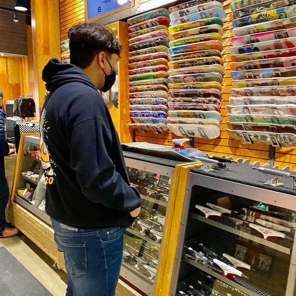 Vans Shoe Store in Orange
