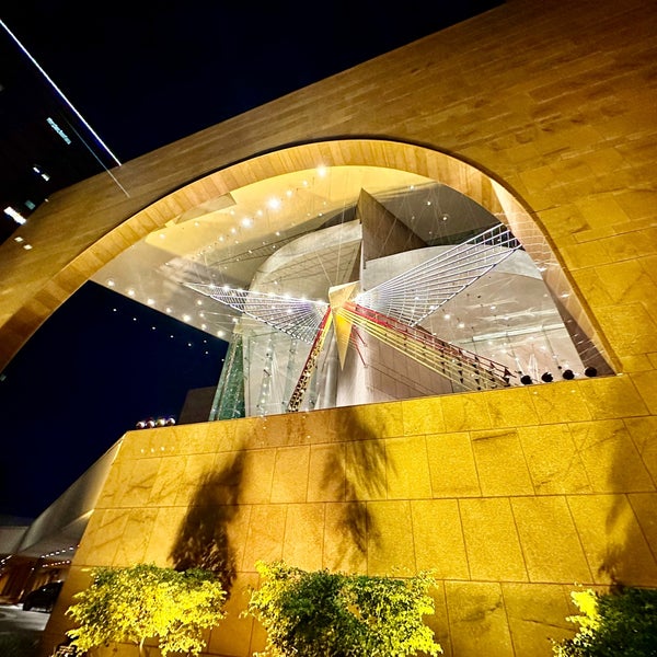 Photo taken at Segerstrom Center for the Arts by Kalil D. on 10/5/2023
