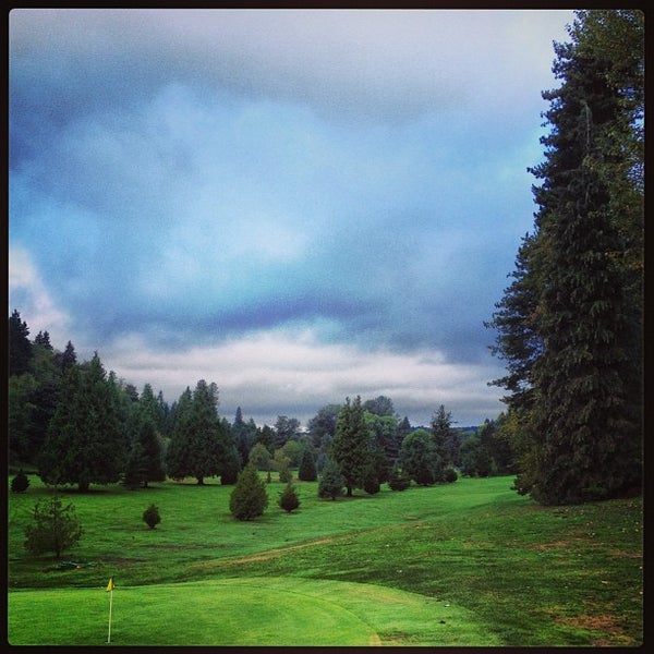 Wayne Golf Course 3 tips from 204 visitors Wayne Golf Course 3 tips from 204 visitors