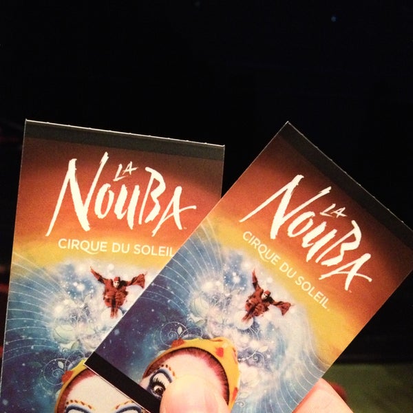 5/10/2013에 Katrina K.님이 La Nouba by Cirque du Soleil에서 찍은 사진