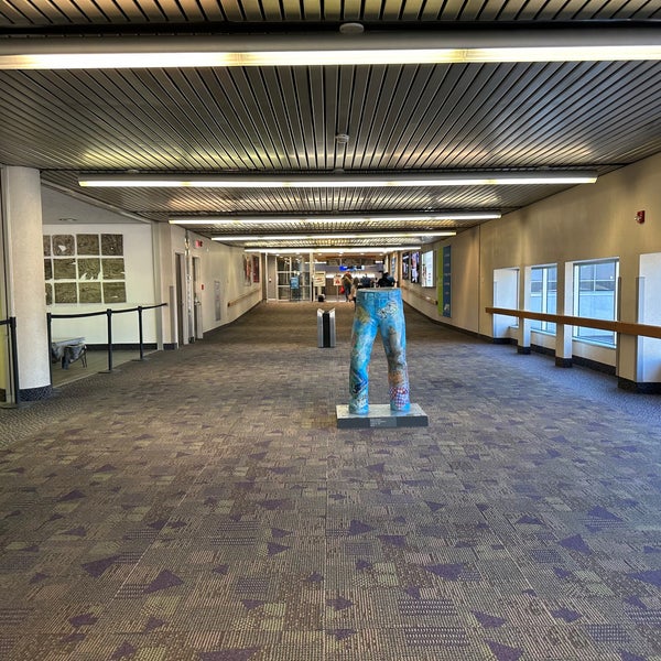 7/10/2023にKatrina K.がPiedmont Triad International Airport (GSO)で撮った写真