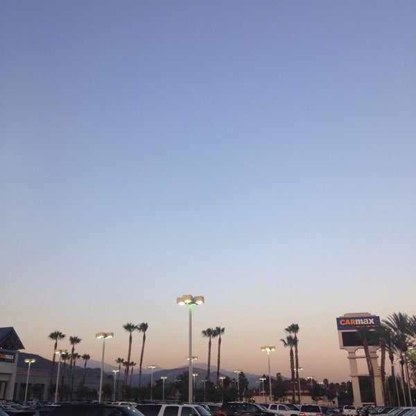 Photos at CarMax Auto Dealership in Duarte