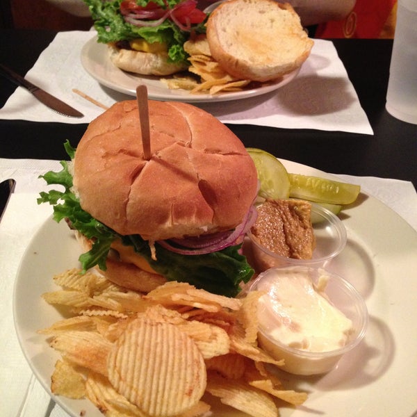 Squirrel Hill Cafe Bar in Pittsburgh