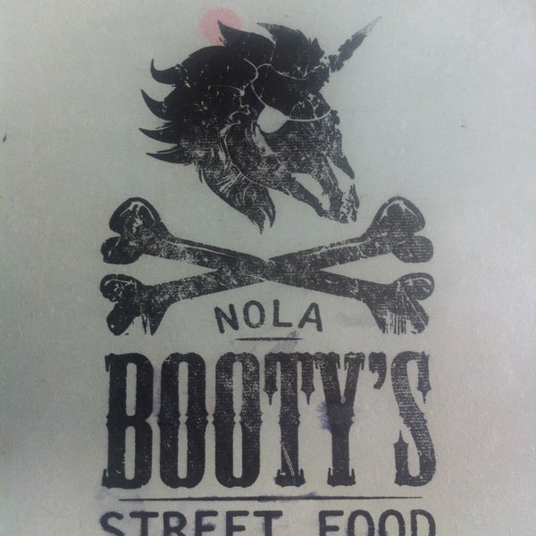 Foto tomada en Booty&#39;s Street Food  por Tanner M. el 4/27/2013